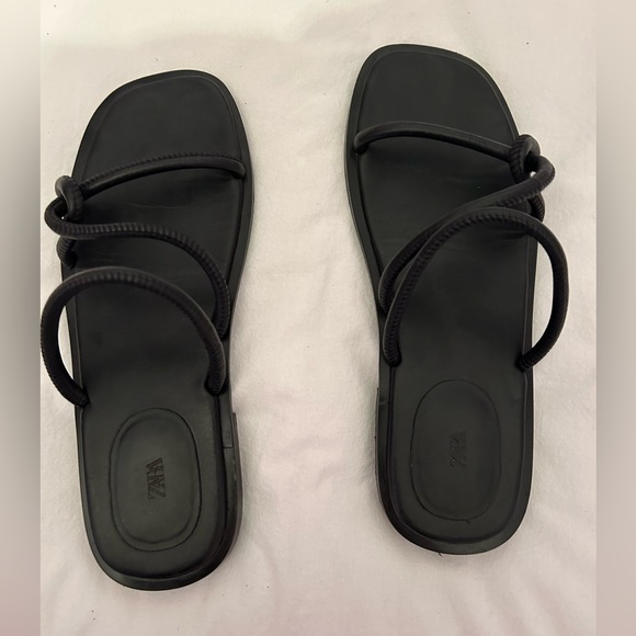 Black Leather Zara Sandals - Picture 7 of 9